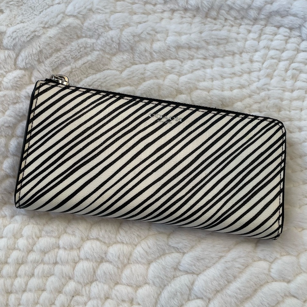 Coach Striped Zip Continental Wallet – Black/White, Pink Interior